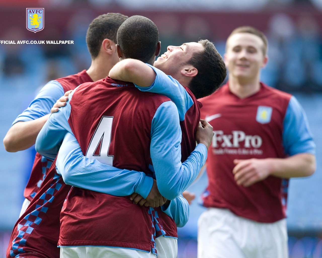 《英魂之刃》黑胡子船长变身“美味主厨”！翻牌好礼活动开启