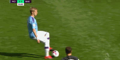 欧冠淘汰赛抽签出炉，梅西C罗再有可能交锋