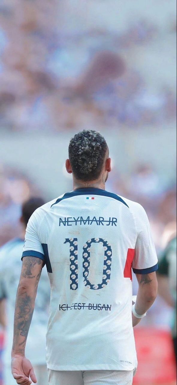 内雷斯双响 那不勒斯2-0队史第三次问鼎意超杯 [国际足球意大利超级杯]